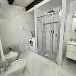 Design Loft Duomo - Bocconi * Милан