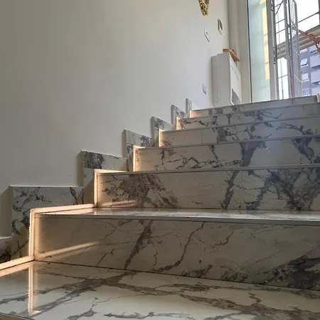 Design Loft Duomo - Bocconi Milán